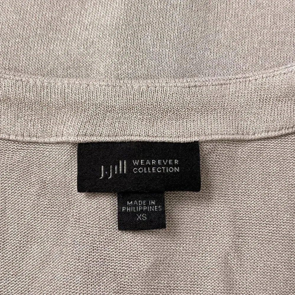 J Jill Wearever Collection Lightweight Button Up Beige 3/4 Sleeve Cardigan Sz XS - Picture 5 of 8